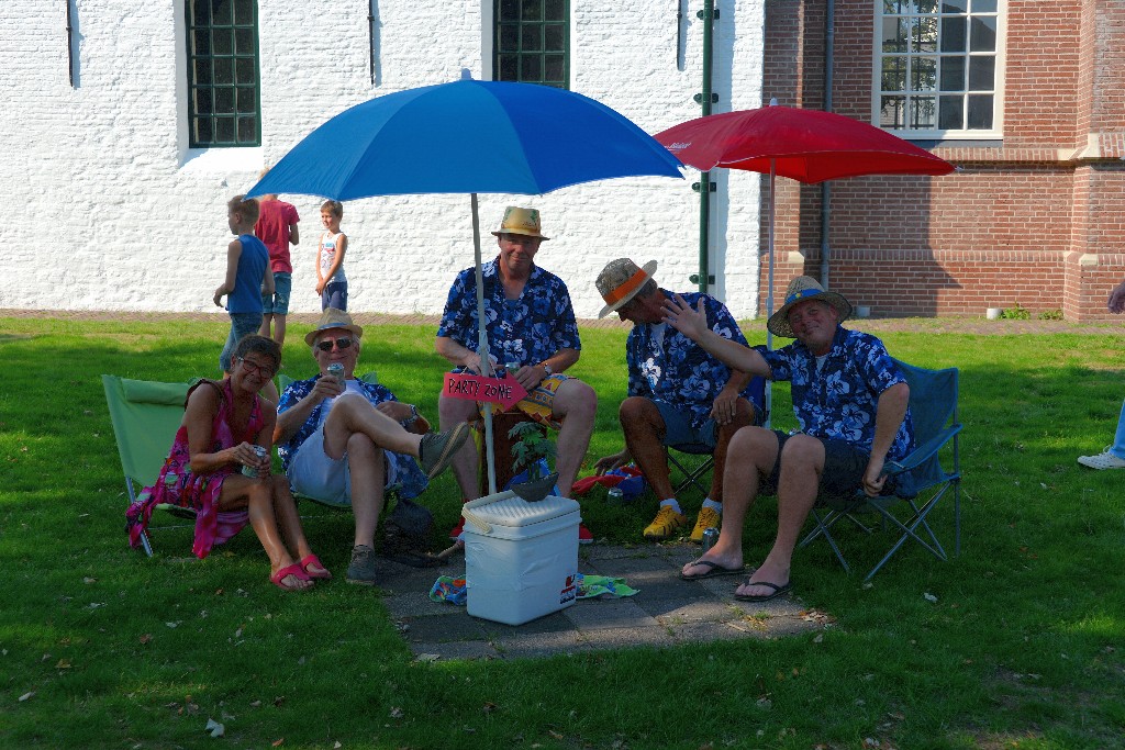 ../Images/Zomercarnaval Noordwijkerhout 192.jpg